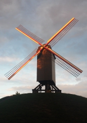 Windmühle im Abendrot.