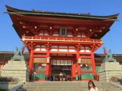 Der Fushimi Inari Taisha Schrein.