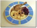 Ente mit Klößen und Rotkohl