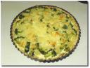 Kartoffel-Brokkoli-Quiche mit Schinkenwürfeln