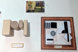 Pictures – Darstellung der gleichen Karte mit unterschiedlichen Materialien.