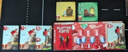 Vulcano! – Spielertableau mit Aktionskarten Vulcano! – Spielertableau mit Aktionskarten