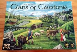 Clans of Caledonia: Cover, illustriert von Klemens Franz.