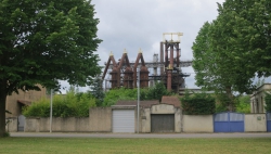 Das alte Eisenhüttenwerk im Jardin des Traces.