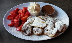 Poffertjes im Pannenkoekenhuis De Carrousel.