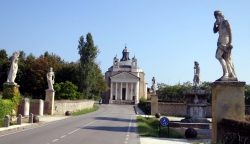 Hauptstraße in Marser.