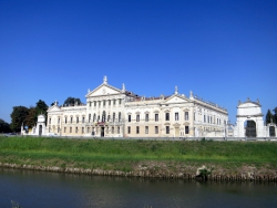 Villa Pisani