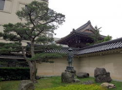 Eine ruhige Ecke mitten in Kanazawa.