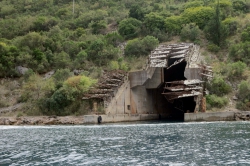 Eingang zu einem U-Boot-Versteck.