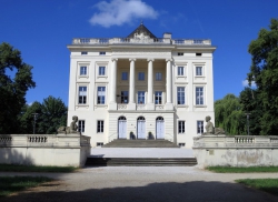 Schloss Monaise