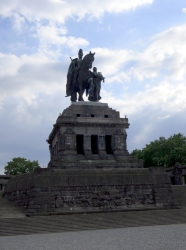 Kaiser-Wilhelm-Denkmal