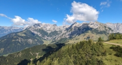 Auf der Bischlinghöhe mit Blick auf das Tennengebirge