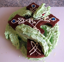 Fertiger Drachenkuchen